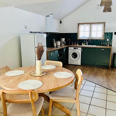 Charmant Chalet En Bord De Seine Saint-Pierre-du-Vauvray المظهر الخارجي الصورة
